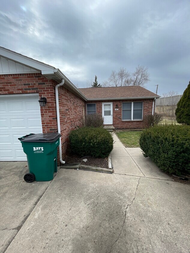 1807 Riley Rd, Lebanon, IN 46052 House Rental in Lebanon, IN