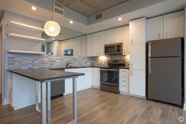 Interior Photo - Venue Tower Apartments