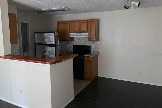 Building Photo - 2201 Cascades Blvd