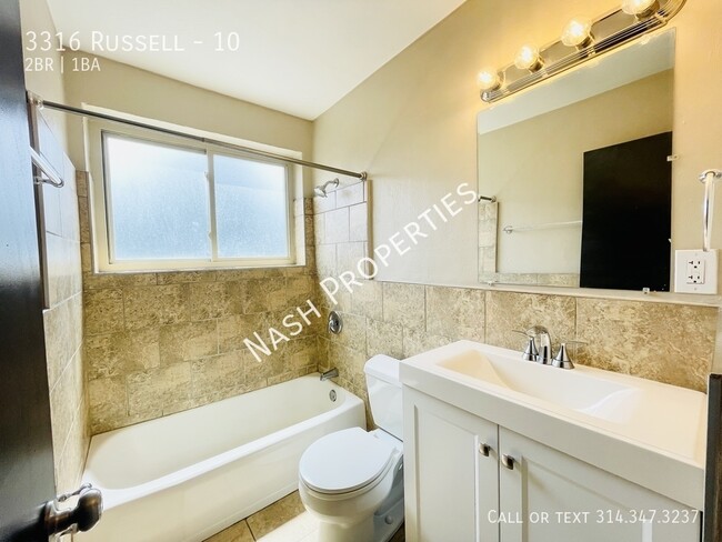 Foto del edificio - $900 - 2 Bed / 1 Bath apartment in Compton...