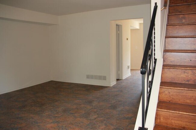 Foto del edificio - 31 Willow Court