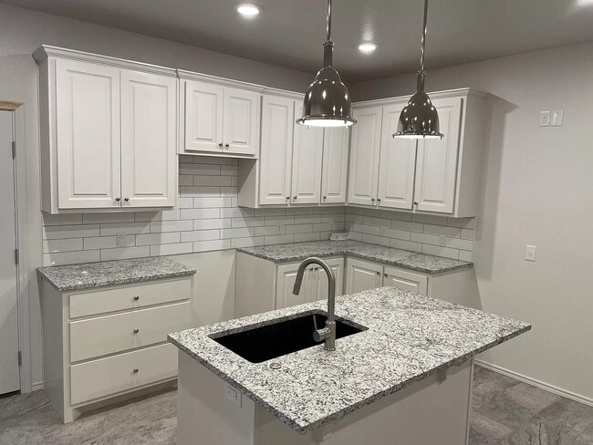 Foto del edificio - Like new 2/2 Townhome