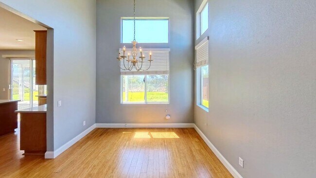 Foto del edificio - 526 Wrightwood Rd