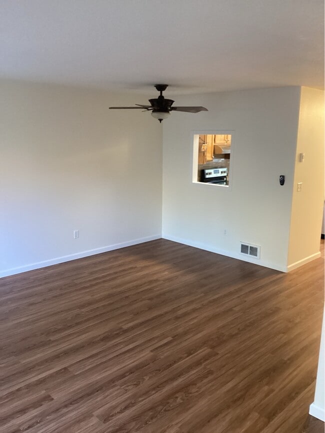 Building Photo - 66 NW 33rd Pl