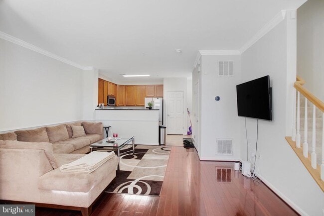 Building Photo - 15791 John Diskin Cir