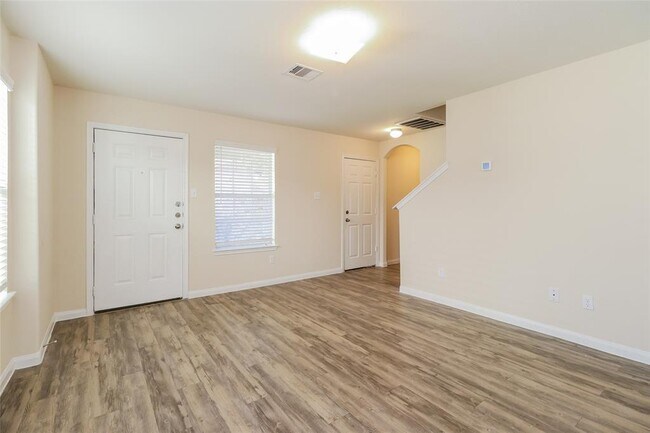 Foto del edificio - 13712 Blue Jay Ct
