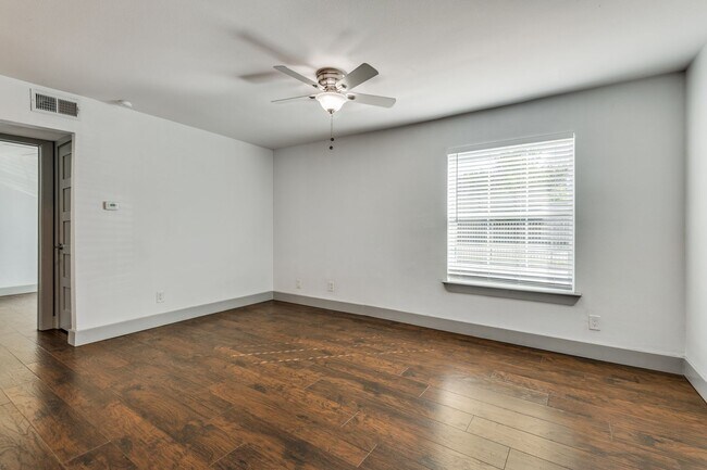 Foto del edificio - 4633 Fairmount St