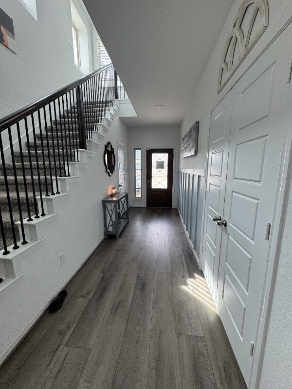 Building Photo - 3210 Hyacinth