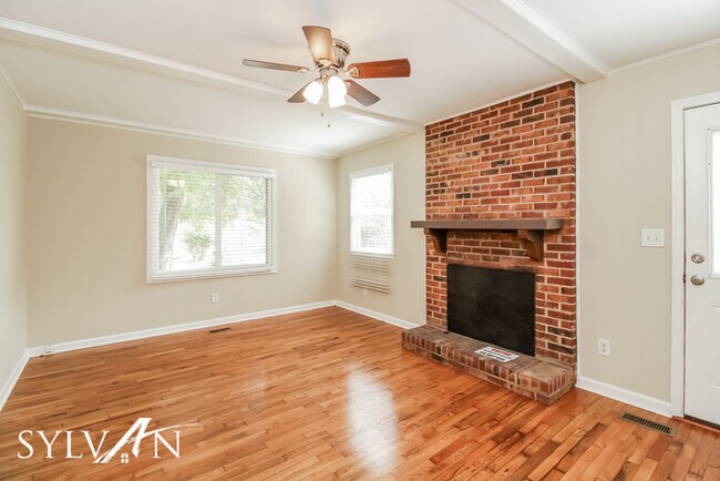 Building Photo - Life Just Got Better!