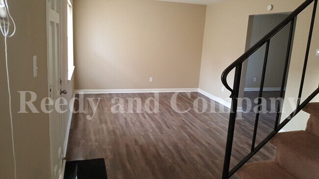 Foto del edificio - 5194 Colewood Ave