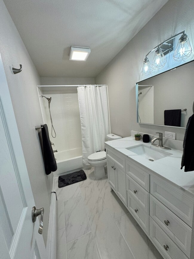 Photo - 311 Beulah Cir Townhome