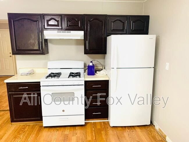 Building Photo - 2307 Park St