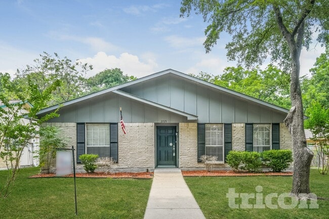Building Photo - 2725 Branch Oaks Dr