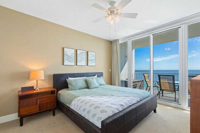 Foto del edificio - 521 W Beach Blvd