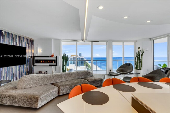 Building Photo - 6365 Collins Ave