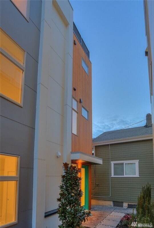 Foto principal - 2429 NW 60th St