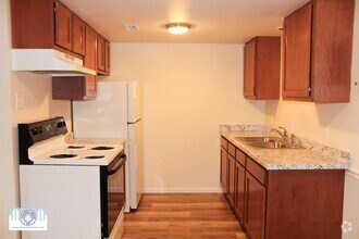 Building Photo - 2846 Eldora Dr