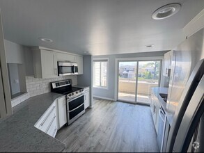 Building Photo - 6225 Acropolis Dr SE