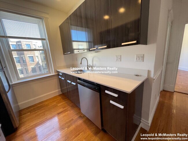 Foto del edificio - 52 Queensberry St
