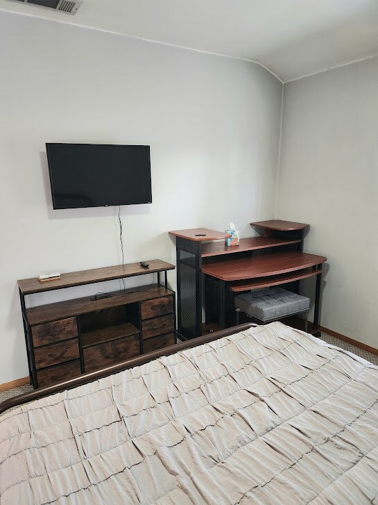 Foto del edificio - 19144 Calvert St