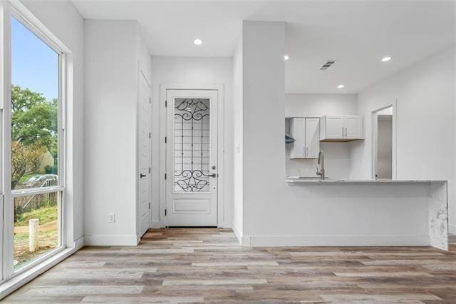 Building Photo - 9495 Timberleaf Dr