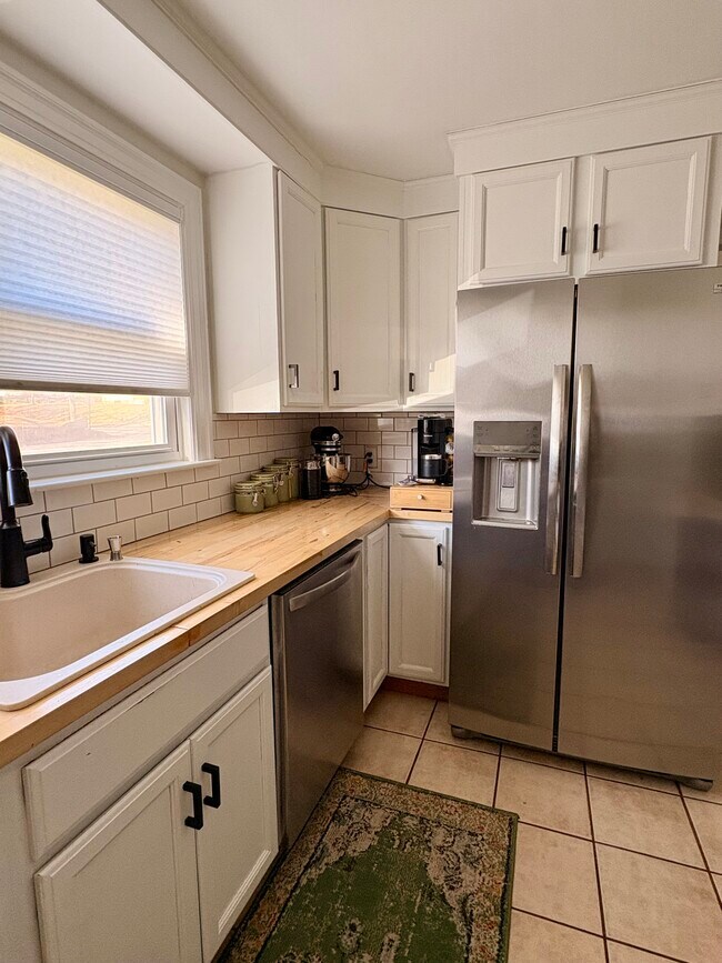 Cocina - 96 Margarite Rd