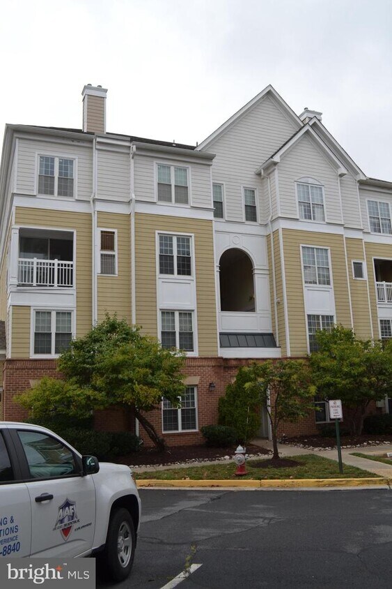 2102 Highcourt Ln Herndon, VA 20170 Alquileres en Herndon, VA