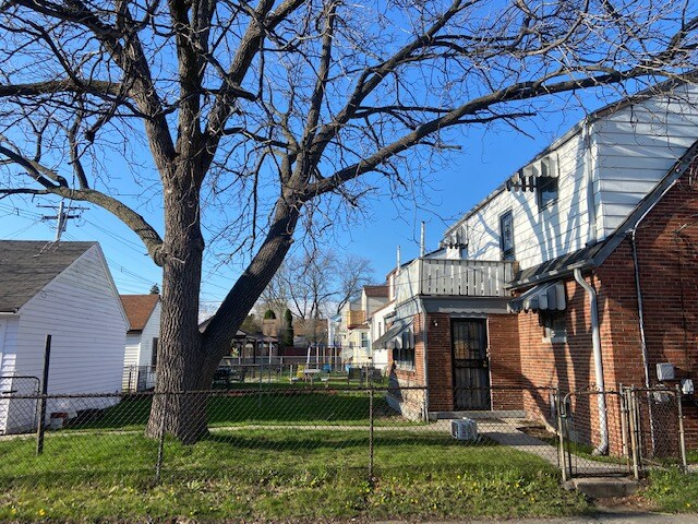 Building Photo - 4023A N 48th St