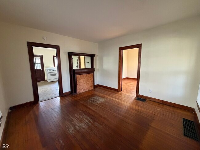 Foto del edificio - 321 W 32nd St