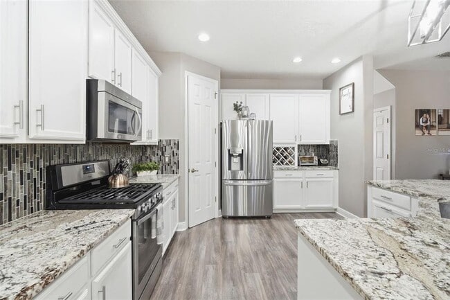 Building Photo - 119 Elissar Dr