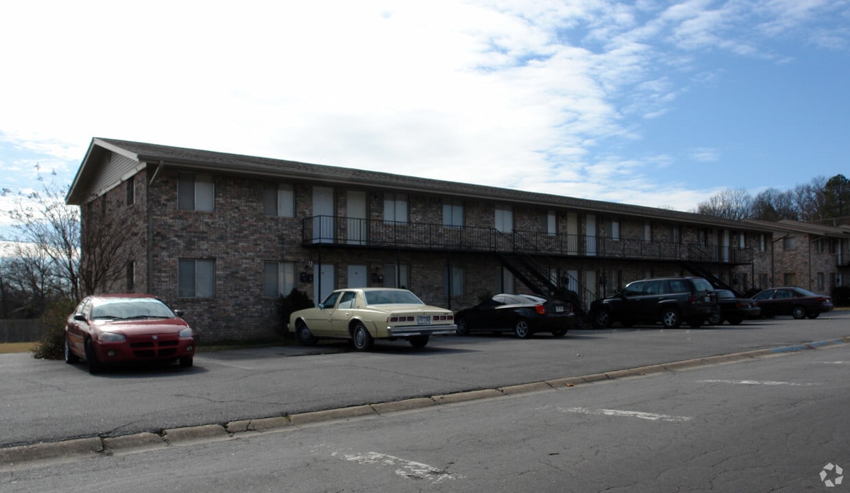 Building Photo - 116 Latona Ln