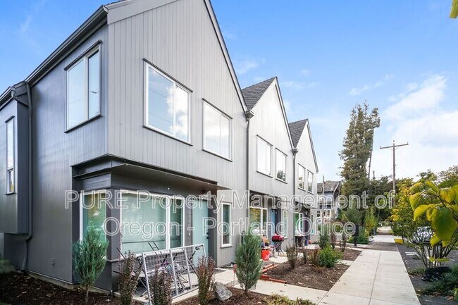 Foto del edificio - 6794 N McKenna Ave