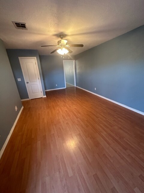 Foto del edificio - 4201 W Farmers Ave