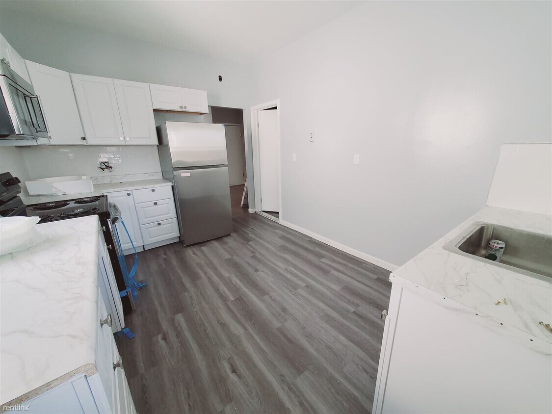 Building Photo - 1 br, 1 bath Condo - 153 Frederick St Apt 2