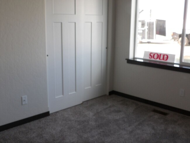 Building Photo - Beautiful home in Rathdrum!