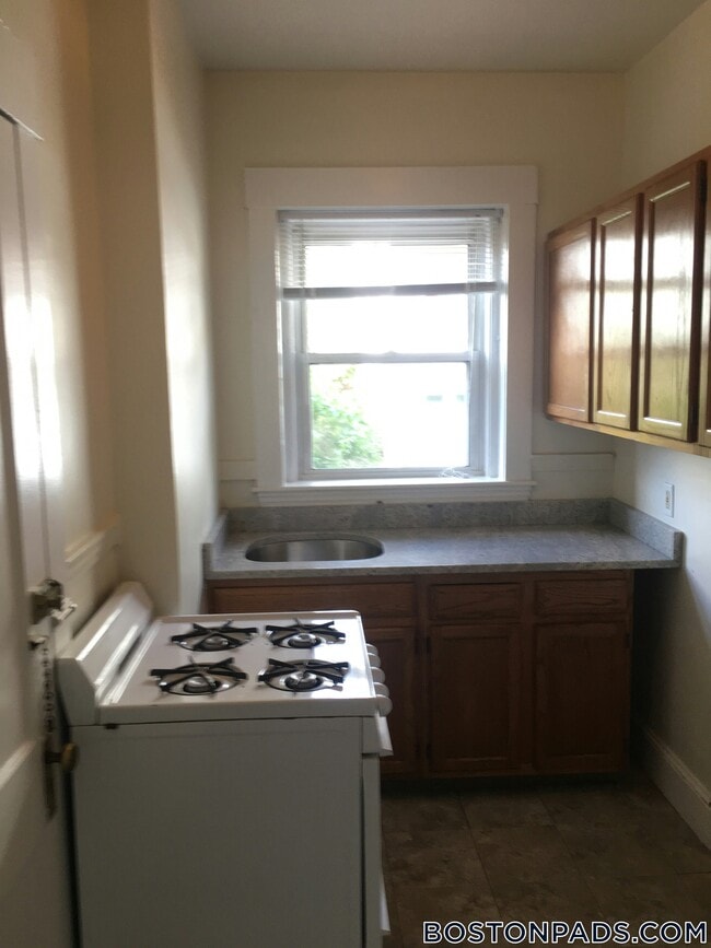 Foto del edificio - 163 Summer St