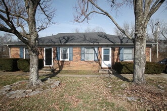 Building Photo - 124 Henry Ct