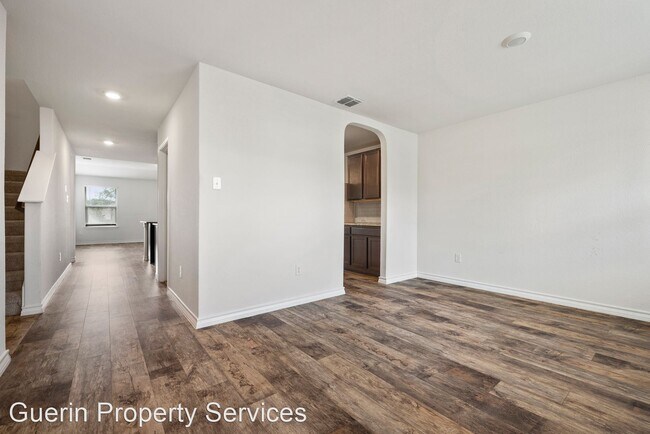 Foto del edificio - 5 br, 2.5 bath House - 7418 Hercules Point