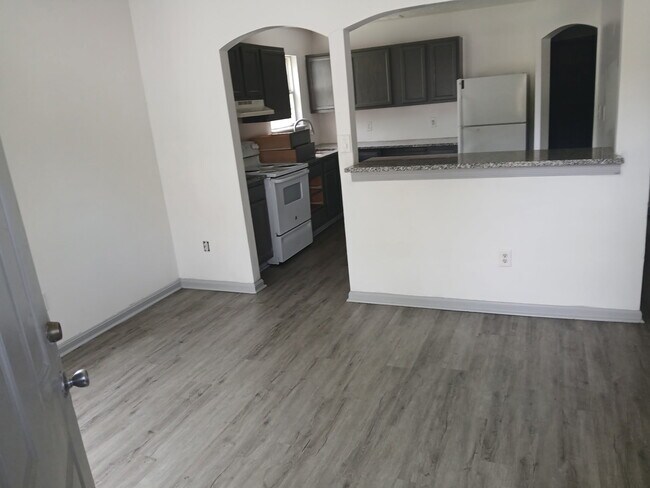 Foto del edificio - 1340 S 26th St
