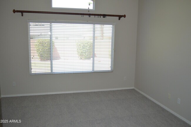Building Photo - 3080 N 87th Way