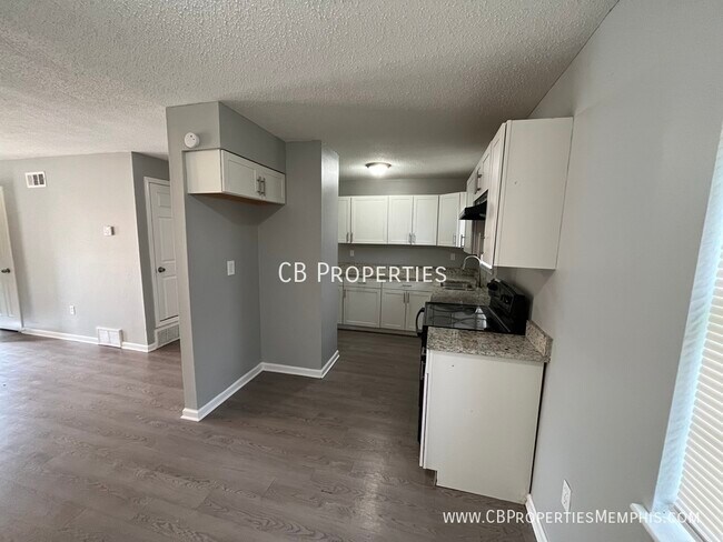 Foto del edificio - 3725 Dorado Cove