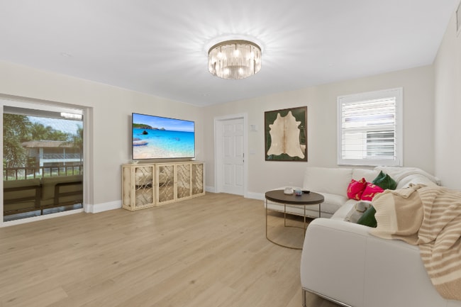 Foto del edificio - 1155 Sandpiper St