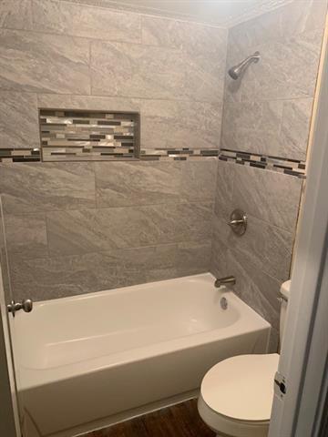 Foto del edificio - 18333 Roehampton Dr