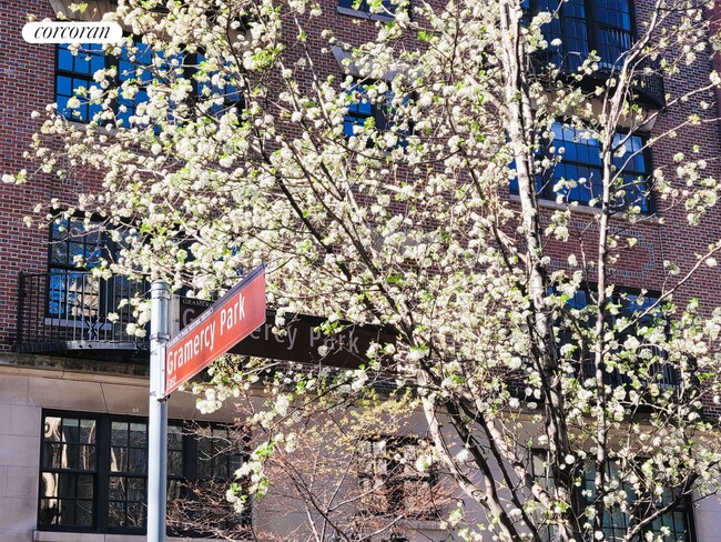 Foto del edificio - 225 E 21st St