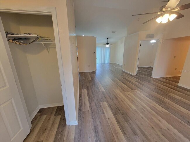 Foto del edificio - 13412 SW 42nd Cir