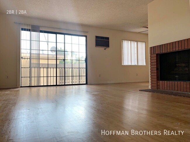 Foto del edificio - 9801 Tabor St