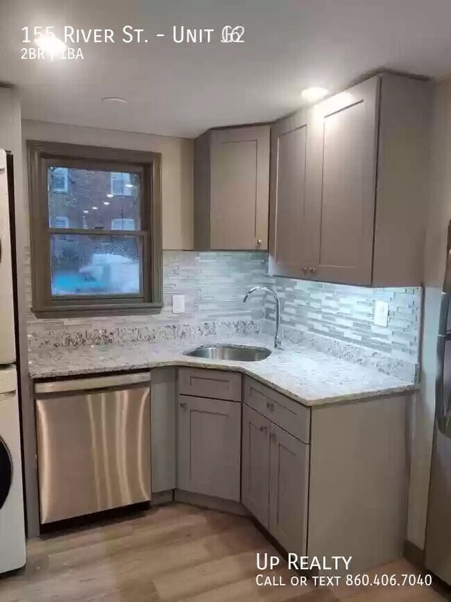 Foto del edificio - 155 River St