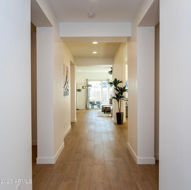 Foto del edificio - 8543 W Palo Verde Dr