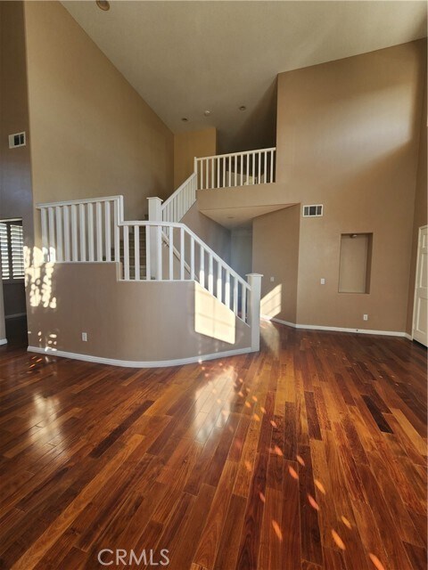 Building Photo - 5429 Turner Ct