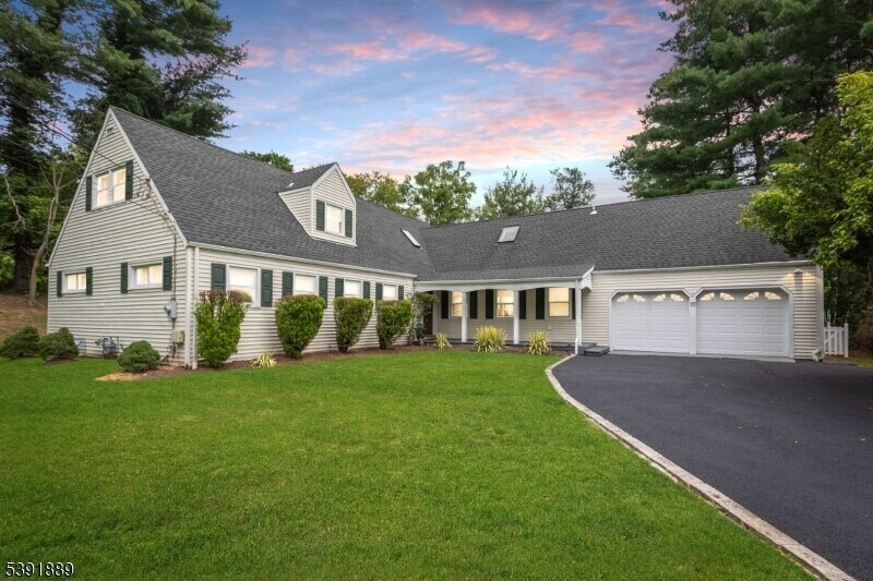 Photo - 10 Jensen Court Unit